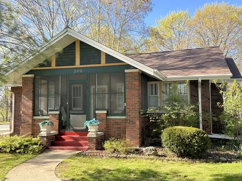200 E Main, Rochester, WI 53167