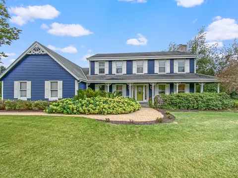 s46w25683 Shadow Rdg, Waukesha, WI 53189
