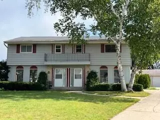 8966 W Allerton #8968, Greenfield, WI 53228