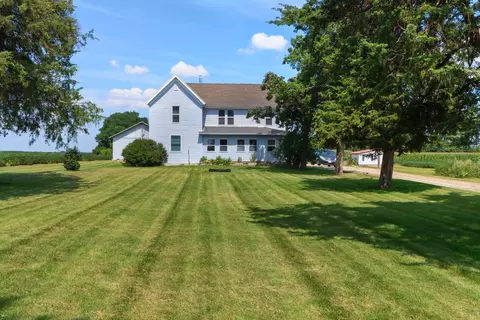 W236 County Road B, Bloomfield, WI 53128