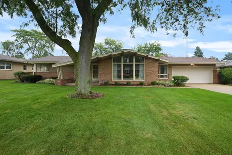 444 Mulberry, Racine, WI 53402