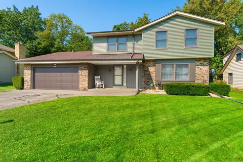3565 S Oakdale, New Berlin, WI 53151