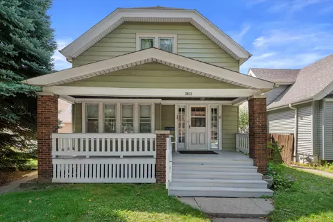 3063 S 11th, Milwaukee, WI 53215