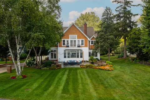 582 Lac La Belle, Lac La Belle, WI 53066