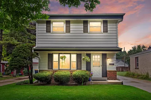 1320 S 107th, West Allis, WI 53214
