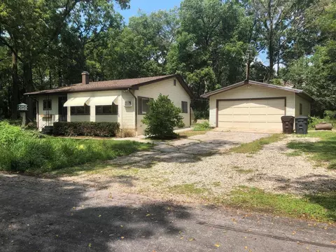 n3368 Lakeshore Drive, Geneva, WI 53147