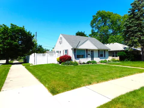 5532 W Morgan, Milwaukee, WI 53220