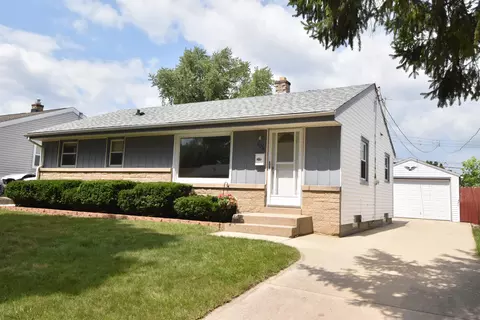 8036 W Colfax, Milwaukee, WI 53218