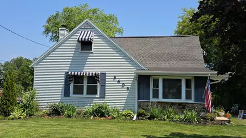 8405 Cooper, Kenosha, WI 53142