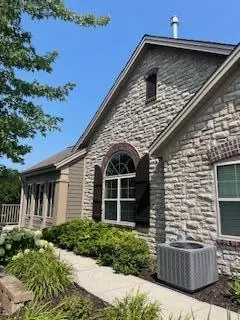 w250n4973 William #8, Pewaukee, WI 53072