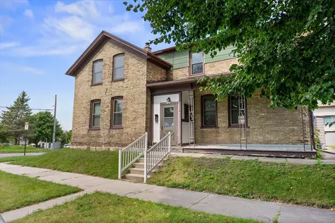 1434 Jefferson, Sheboygan, WI 53081