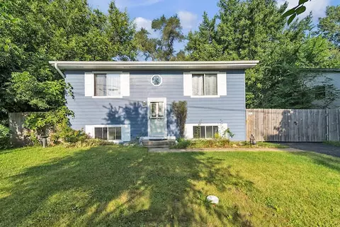 6118 235th, Paddock Lake, WI 53168