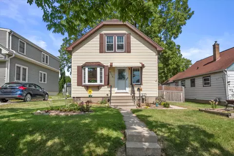 6716 W Wick, Milwaukee, WI 53219