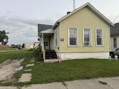 1513 West, Racine, WI 53404