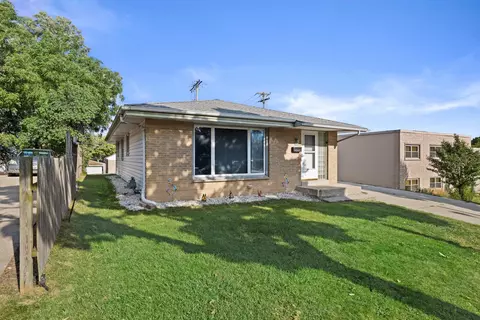 432 S 92nd, Milwaukee, WI 53214