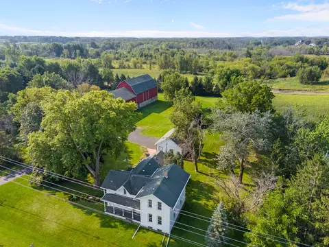 w867 Wisconsin 16, Ixonia, WI 53036