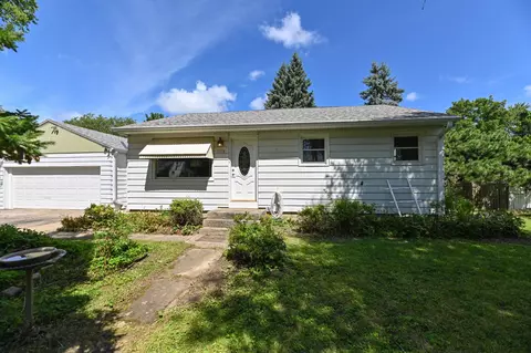 1014 E Mackinac, Oak Creek, WI 53154
