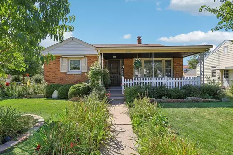 3271 S 22nd, Milwaukee, WI 53215