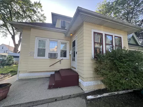 3893 N Dr William Finlayson, Milwaukee, WI 53212