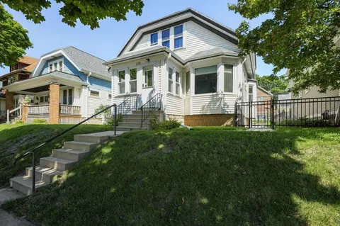 2738 S Adams, Milwaukee, WI 53207