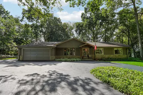 w267n6919 Wilderness, Lisbon, WI 53089