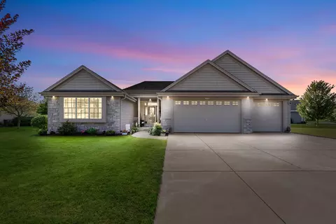 10550 S Rosemont, Oak Creek, WI 53154