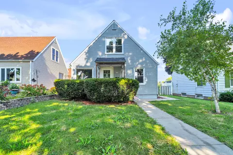 3750 S 20th, Milwaukee, WI 53221