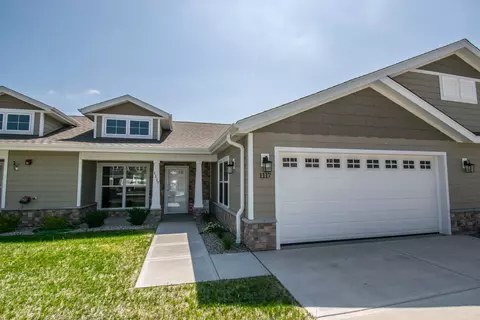 1117 Anchor, West Bend, WI 53095