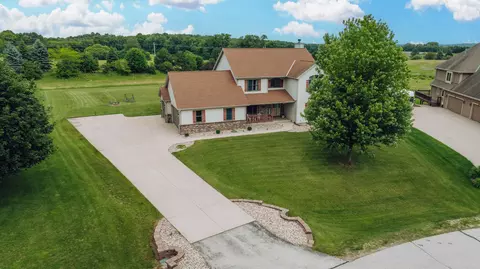5276 Juniper, West Bend, WI 53095