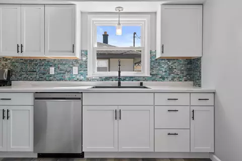 6539 N 80th, Milwaukee, WI 53223