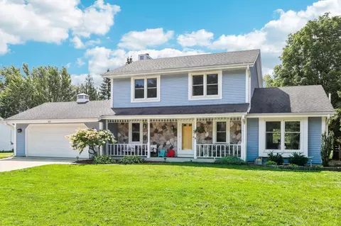 4235 W Tumblecreek, Franklin, WI 53132