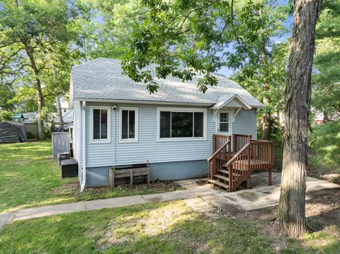 29916 Pinewood, Burlington, WI 53105
