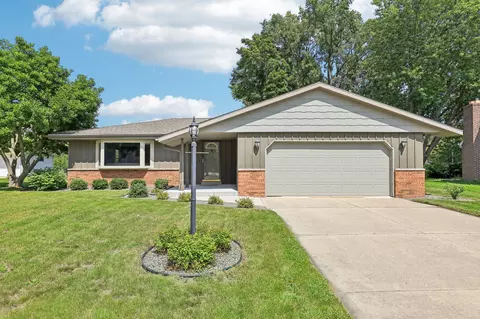3454 E Carollton, Oak Creek, WI 53154