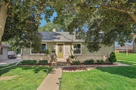 234 S 92nd, Milwaukee, WI 53214