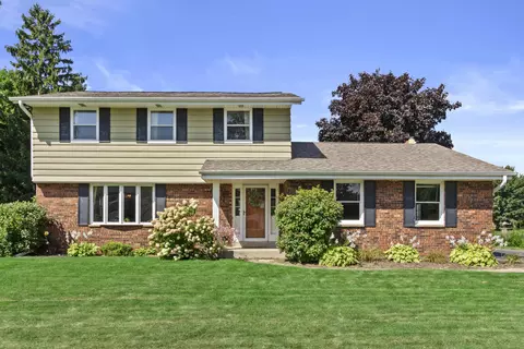 415 4 12 Mile, Racine, WI 53402