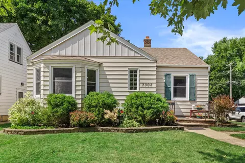 7302 33rd, Kenosha, WI 53142
