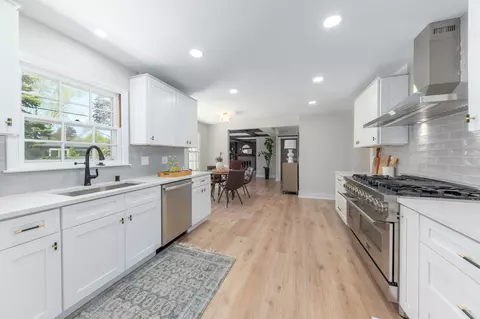 7617 N Santa Monica, Fox Point, WI 53217
