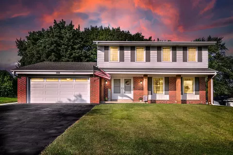 2508 Minot, Waukesha, WI 53188