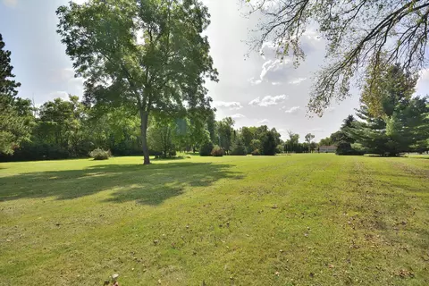 w222n8871 Elmwood, Lisbon, WI 53089
