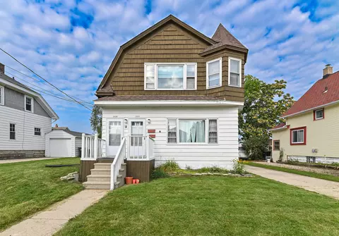 2428 13th, South Milwaukee, WI 53172