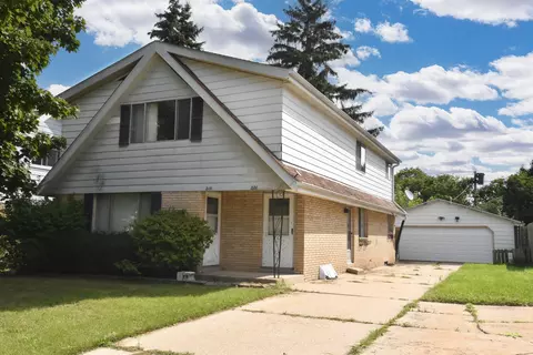 219 Ohio #221, Racine, WI 53405