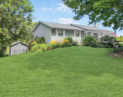 w6360 Aurora Road, Plymouth, WI 53073