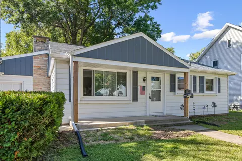425 Franklin, Reedsburg, WI 53959