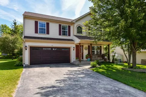 866 Pierce, Hartford, WI 53027