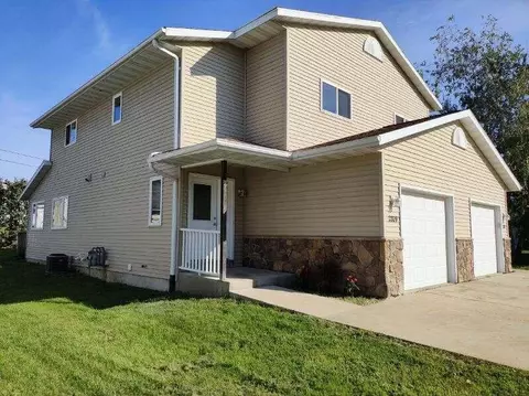 2209 Valley #2211, Cross Plains, WI 53528