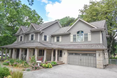 19030 W Norwood, New Berlin, WI 53146