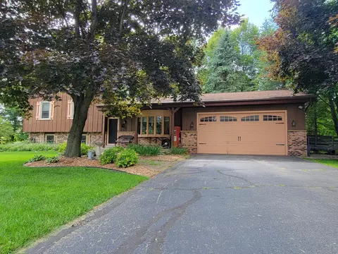 6905 Colt, Barton, WI 53090