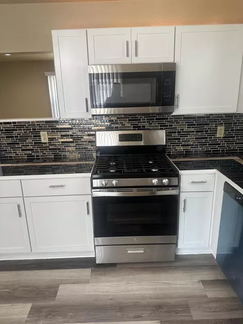 7713 W Denver, Milwaukee, WI 53223