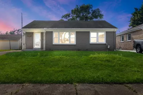 3443 S 33rd, Milwaukee, WI 53215