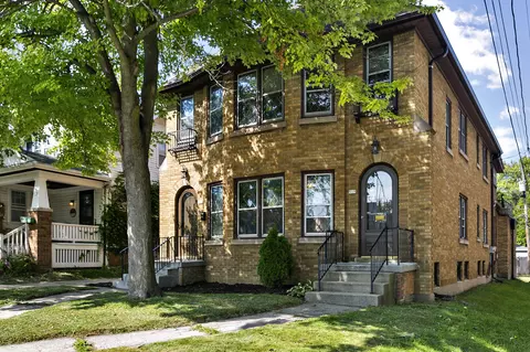 517 N 66th #519, Wauwatosa, WI 53213